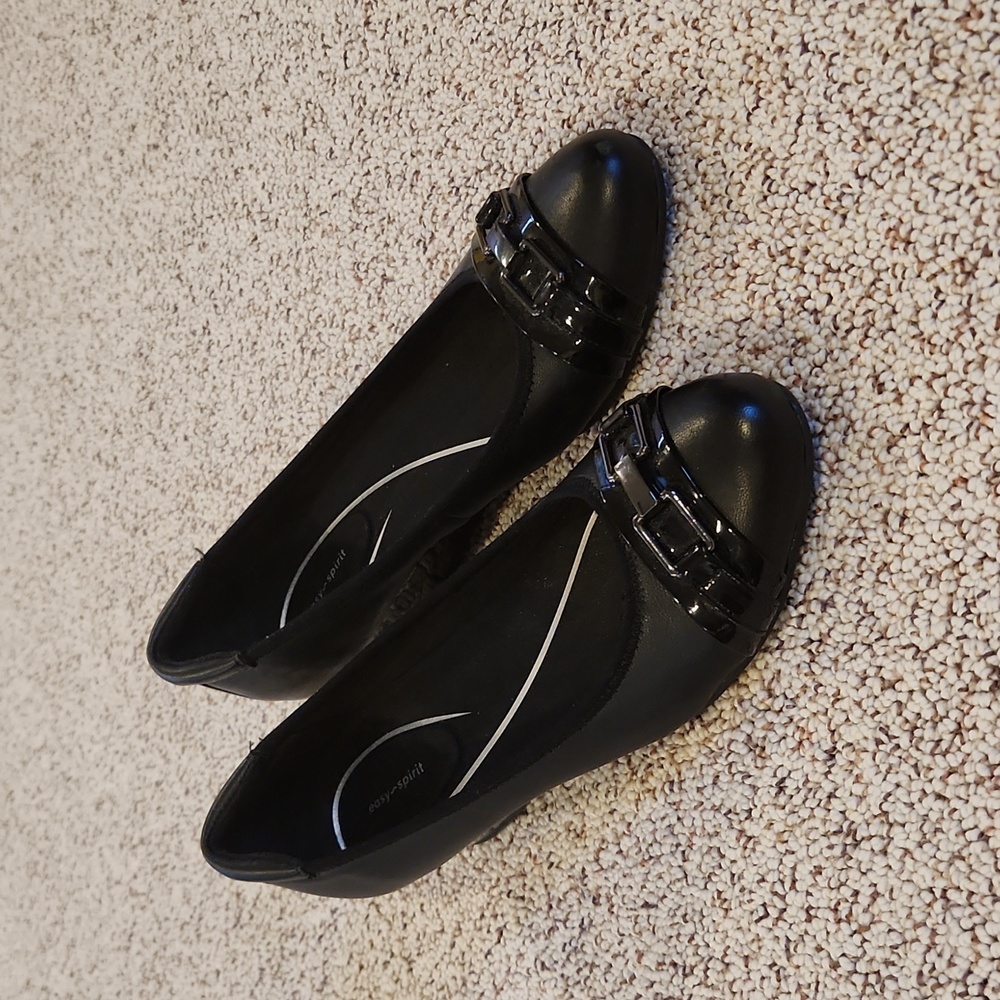 Easy Spirit women’s wedge heels, 8.5 M